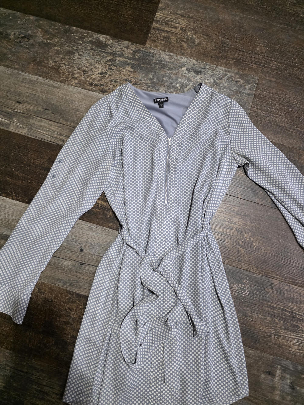 Express Light Gray Long Sleeve Printed Wrap-Style Dress